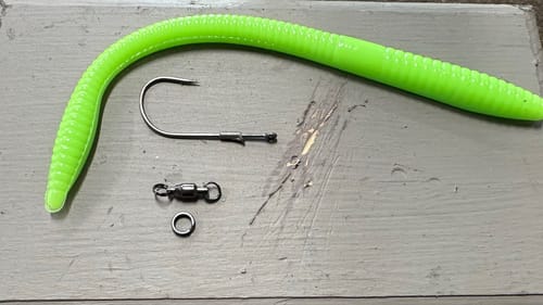 The Floating Worm Rigging Trick I’ve Kept Secret Since 1992…