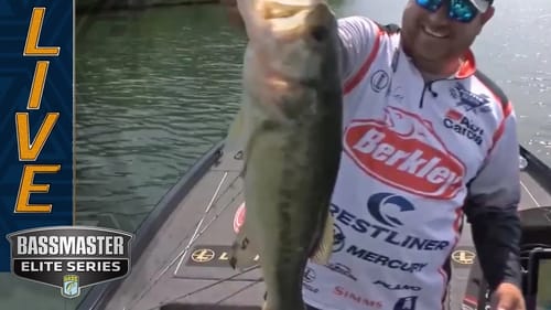 PICKWICK: John Cox making moves from Bay Springs