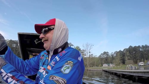 GoPro: Shaw Grigsby sight fishes for 22-3 on Guntersville
