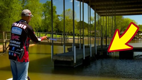 How to Skip Under Docks - Strader Bass Fishing Secret Tips