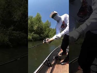 Skipping Frogs With the Off Hand